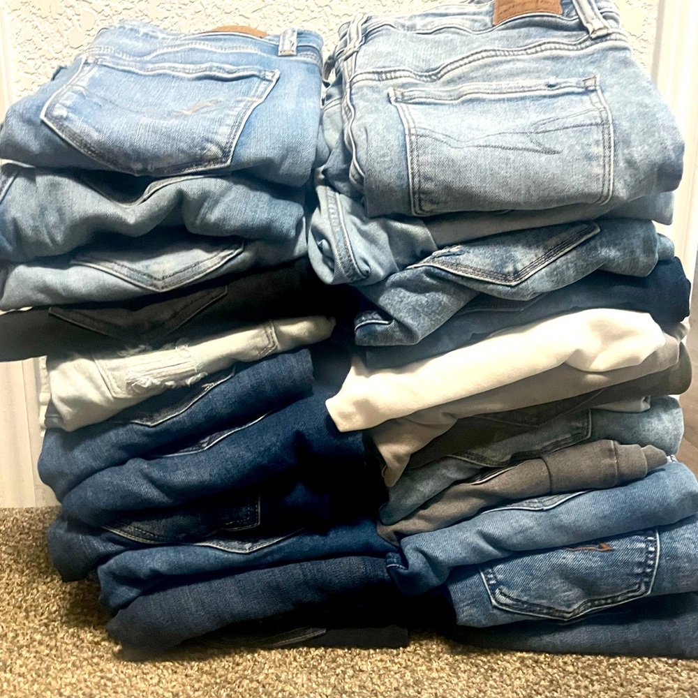 25 pairs AE Jeggings